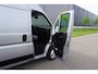 Peugeot Boxer 335 2.2 BlueHDi 140 L2H2 Premium in Topstaat |Metallic |Camera |Cruise |Navi |1 eigenaar |3500 KG |Mooie Camperbasis |BPM vrij |140 pk |EURO6D