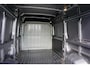 Peugeot Boxer 335 2.2 BlueHDi 140 L2H2 Premium in Topstaat |Metallic |Camera |Cruise |Navi |1 eigenaar |3500 KG |Mooie Camperbasis |BPM vrij |140 pk |EURO6D
