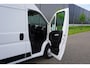 Peugeot Boxer 2.2 BlueHDi 140 L3H2 3.5t in Topstaat |Camera |Cruise |Carplay |Android auto |Airco |Betimmering |1e eigenaar |Lage KM-stand |EURO6D |BPM vrij voor ondernemers |Mooie camperbasis