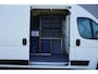 Peugeot Boxer 335 2.2 BlueHDi 165 L3H2 Premium Mobiele Werkplaats |Sortimo inrichting |Wandstroom |2 stoelen |2 airbags |Camera |Standkachel |Verwarmde stoelen |EURO6D |165 pk |1e eigenaar