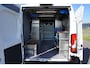 Peugeot Boxer 335 2.2 BlueHDi 165 L3H2 Premium Mobiele Werkplaats |Sortimo inrichting |Wandstroom |2 stoelen |2 airbags |Camera |Standkachel |Verwarmde stoelen |EURO6D |165 pk |1e eigenaar