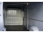 Fiat Ducato 35H 2.2 MultiJet L4H2 180 pk |in topstaat |1e eigenaar |Grijs |Cruise |Climate control |Carplay |Trekhaak |Parkeersensoren |3500 KG |Mooie camperbasis