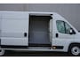 Fiat Ducato 35H 2.2 MultiJet L4H2 180 pk |in topstaat |1e eigenaar |Grijs |Cruise |Climate control |Carplay |Trekhaak |Parkeersensoren |3500 KG |Mooie camperbasis