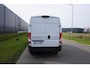 Peugeot Boxer 2.2 BlueHDi 140 S&S L3H2 3.5t |Standkachel |Camera |Cruise |Navi |Betimmering |Stoelverwarming |Bluetooth media en telefonie |1e eigenaar |Topstaat |Lage km-stand