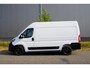 Fiat Ducato 35 2.2 MultiJet L2H2 Nieuwstaat |BPM vrij! |140 pk |3500 KG |Luxe uitvoering |Camera |Cruise |Navi |Groot scherm |2e airbag |Reservewiel |Climate control