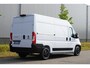 Fiat Ducato 35 2.2 MultiJet L2H2 Nieuwstaat |BPM vrij! |140 pk |3500 KG |Luxe uitvoering |Camera |Cruise |Navi |Groot scherm |2e airbag |Reservewiel |Climate control
