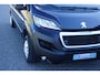 Peugeot Boxer 335 2.2 BlueHDi 140 L3H2 Premium in Topstaat |1e eigenaar |Camera |Cruise |Navi |Airco |Metallic |3500 KG |EURO6D |BPM voordeel! |Lage km-stand