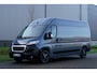 Peugeot Boxer 2.2 BlueHDi 140 L3H2 3.5t in Topstaat |2e airbag |BPM voordeel |Navi |Carplay |Climate |Cruise |Parkeersensoren |3500 KG |140 pk |Mooie camperbasis
