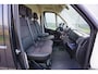 Peugeot Boxer 335 2.2 BlueHDi 165 L3H2 Premium in topstaat |2x schuifdeur |Standkachel |Luchtvering |2x airbag |Camera |Cruise |Navi |1e eigenaar |3500 KG |165 pk