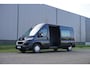 Peugeot Boxer 335 2.2 BlueHDi 165 L3H2 Premium in topstaat |2x schuifdeur |Standkachel |Luchtvering |2x airbag |Camera |Cruise |Navi |1e eigenaar |3500 KG |165 pk