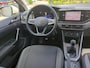 Volkswagen Taigo 1.0 TSI 95pk Life / Navigatie / Parkeersensoren / 16" LMV
