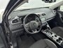 Renault Kadjar 1.2 TCe Intens | Airco Automatisch | Apple Carplay/Android Auto | Cruise Control | Keyless | Parkeersensoren Voor en Achter | Trekhaak |