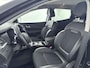 Renault Kadjar 1.2 TCe Intens | Airco Automatisch | Apple Carplay/Android Auto | Cruise Control | Keyless | Parkeersensoren Voor en Achter | Trekhaak |