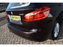 BMW 2-Serie Active Tourer 218i Essential Pano Head-up Leder Navi 1e eigenaar 78.000km NAP