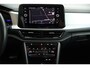 Volkswagen T-Roc 1.5 TSI 150pk DSG Life Edition Trekhaak Camera Stoelverwarming Keyless Navigatie