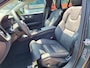 Volvo V60 2.0 T8 Plug-in hybrid AWD Ultra Dark