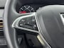 Dacia Sandero Stepway 1.0 TCe Bi-Fuel Essential 100PK | Trekhaak | Stoelverwarming | Navigatie | Climate Control | Achteruitrijcamera | Apple CarPlay & Android Auto