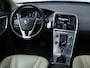 Volvo XC60 2.0 T5 FWD Polar+ Sport (SCHUIFDAK,NAVI,CAMERA,MEMORY SEATS,STOELVERWARMING,LEDER,CLIMATE,SPORTSTOELEN,LM VELGEN)