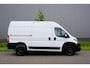Fiat Ducato 2.2 MultiJet 180 L2H2 3.5t Automaat |Adaptive Cruise |Camera en digitale binnenspiegel |Standkachel |2 stoelen |2 airbags |Trekhaak |Stoelverwarming |Parkeersensoren voor en achter