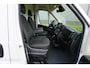 Fiat Ducato 2.2 MultiJet 180 L2H2 3.5t Automaat |Adaptive Cruise |Camera en digitale binnenspiegel |Standkachel |2 stoelen |2 airbags |Trekhaak |Stoelverwarming |Parkeersensoren voor en achter