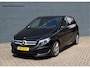 Mercedes-Benz B-klasse 180 AMG Wegklapbare trekhaak 1e eigenaar Nederlandse auto incl NAP