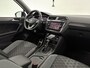 Volkswagen Tiguan 1.5 TSI R-Line Dolphin Grey | Black Style | Pano | Sfeer | Virtual | Cruise | Carplay | Parkeersens. | Keyless