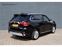 Mitsubishi Outlander 2.4 PHEV Intense+ Afneembare trekhaak, Schuifdak, Apple carplay