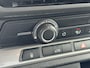 Peugeot e-Expert GB EV L2 75kWh 136pk | NAVI | APPLE CARPLAY / ANDROID AUTO | PARKEERSENSOREN VOOR EN ACHTER | CAMERA | DODEHOEKBEW. | MISTLAMPEN | LICHT + REGENSENSOR | AUTOMATISCHE VERLICHTING | DIGITAL COCKPIT |
