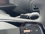 Peugeot e-Expert GB EV L2 75kWh 136pk | NAVI | APPLE CARPLAY / ANDROID AUTO | PARKEERSENSOREN VOOR EN ACHTER | CAMERA | DODEHOEKBEW. | MISTLAMPEN | LICHT + REGENSENSOR | AUTOMATISCHE VERLICHTING | DIGITAL COCKPIT |