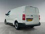 Peugeot e-Expert GB EV L2 75kWh 136pk | NAVI | APPLE CARPLAY / ANDROID AUTO | PARKEERSENSOREN VOOR EN ACHTER | CAMERA | DODEHOEKBEW. | MISTLAMPEN | LICHT + REGENSENSOR | AUTOMATISCHE VERLICHTING | DIGITAL COCKPIT |