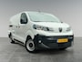 Peugeot e-Expert GB EV L2 75kWh 136pk | NAVI | APPLE CARPLAY / ANDROID AUTO | PARKEERSENSOREN VOOR EN ACHTER | CAMERA | DODEHOEKBEW. | MISTLAMPEN | LICHT + REGENSENSOR | AUTOMATISCHE VERLICHTING | DIGITAL COCKPIT |