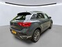 Volkswagen T-Roc 1.0 TSI Style / CAMERA/ PARK. SENSOREN/ ADAPT. CRUISE/ NAVI/ AIRCO/ 17" LMV