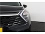 Kia Sportage 1.6 T-GDi Hybrid DynamicLine - Automaat - Trekhaak - All Season banden - Airco - Apple Carplay/Android Auto - Cruise Control - Navigatie - - Fabrieksgarantie tot 08-2029