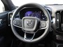 Volvo XC40 2.0 B4 Plus Dark Automaat / Trekhaak / All-seasonbanden / 19" velgen / Verwarmd voorruit