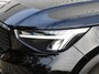 Volvo XC40 2.0 B4 Plus Dark Automaat / Trekhaak / All-seasonbanden / 19" velgen / Verwarmd voorruit