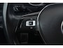 Volkswagen Touran 1.5 TSI Comfortline Business 5p | Wegklapbare Trekhaak | CarPlay | 3-Zone climate | Parkeersensoren | Navigatie
