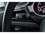 Volkswagen Touran 1.5 TSI Comfortline Business 5p | Wegklapbare Trekhaak | CarPlay | 3-Zone climate | Parkeersensoren | Navigatie