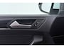 Volkswagen Touran 1.5 TSI Comfortline Business 5p | Wegklapbare Trekhaak | CarPlay | 3-Zone climate | Parkeersensoren | Navigatie