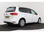 Volkswagen Touran 1.5 TSI Comfortline Business 5p | Wegklapbare Trekhaak | CarPlay | 3-Zone climate | Parkeersensoren | Navigatie