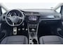 Volkswagen Touran 1.5 TSI Comfortline Business 5p | Wegklapbare Trekhaak | CarPlay | 3-Zone climate | Parkeersensoren | Navigatie