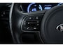 Kia Niro EV E-Niro DynamicLine 64 kWh | SOH 97%! | 3-Fase | CarPlay | Stoel- & stuurverwarming | Dodehoekdet. | Parkeersensoren |