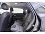 Kia Niro EV E-Niro DynamicLine 64 kWh | SOH 97%! | 3-Fase | CarPlay | Stoel- & stuurverwarming | Dodehoekdet. | Parkeersensoren |