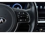 Kia Niro EV E-Niro DynamicLine 64 kWh | SOH 97%! | 3-Fase | CarPlay | Stoel- & stuurverwarming | Dodehoekdet. | Parkeersensoren |