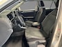 Volkswagen T-Roc 1.5 TSI 150pk DSG Style · Apple/Android Car Play · Parkeer assistent · Stoelverwarming · Sportstoelen · Sfeerverlichting ·