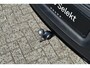Volvo XC40 B4 Plus Dark | Trekhaak | Allseason banden | Verwarmbare voorstoelen en stuurwiel | Premium audio by Harman Kardon | Apple carplay/Android auto | Verwarmbare voorruit