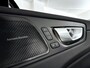 Volvo XC60 T6 Plug-in hybrid AWD Ultra Dark | SOH 100% | Panoramadak | 360° camera | Harman Kardon | Head-up Display | Stoel- en Stuurverwarming | Trekhaak