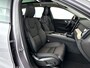 Volvo XC60 T6 Plug-in hybrid AWD Ultra Dark | SOH 100% | Panoramadak | 360° camera | Harman Kardon | Head-up Display | Stoel- en Stuurverwarming | Trekhaak