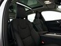 Volvo XC60 T6 Plug-in hybrid AWD Ultra Dark | SOH 100% | Panoramadak | 360° camera | Harman Kardon | Head-up Display | Stoel- en Stuurverwarming | Trekhaak