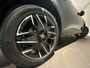 Peugeot 5008 1.2 Hybrid 145 GT 7p | Automaat | Apple Carplay/Android Auto | Keyless Entry | Camera | Climate Control
