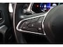 Renault Captur 1.6 E-Tech Plug-in Hybrid 160 Business | Camera | Trekhaak | Climate control | SoH 93,3% | Cruise control | LED |
